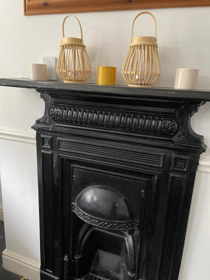Cozy 3 Bedrooms Home Off Mill Road Sleep CBG Eksteriør billede